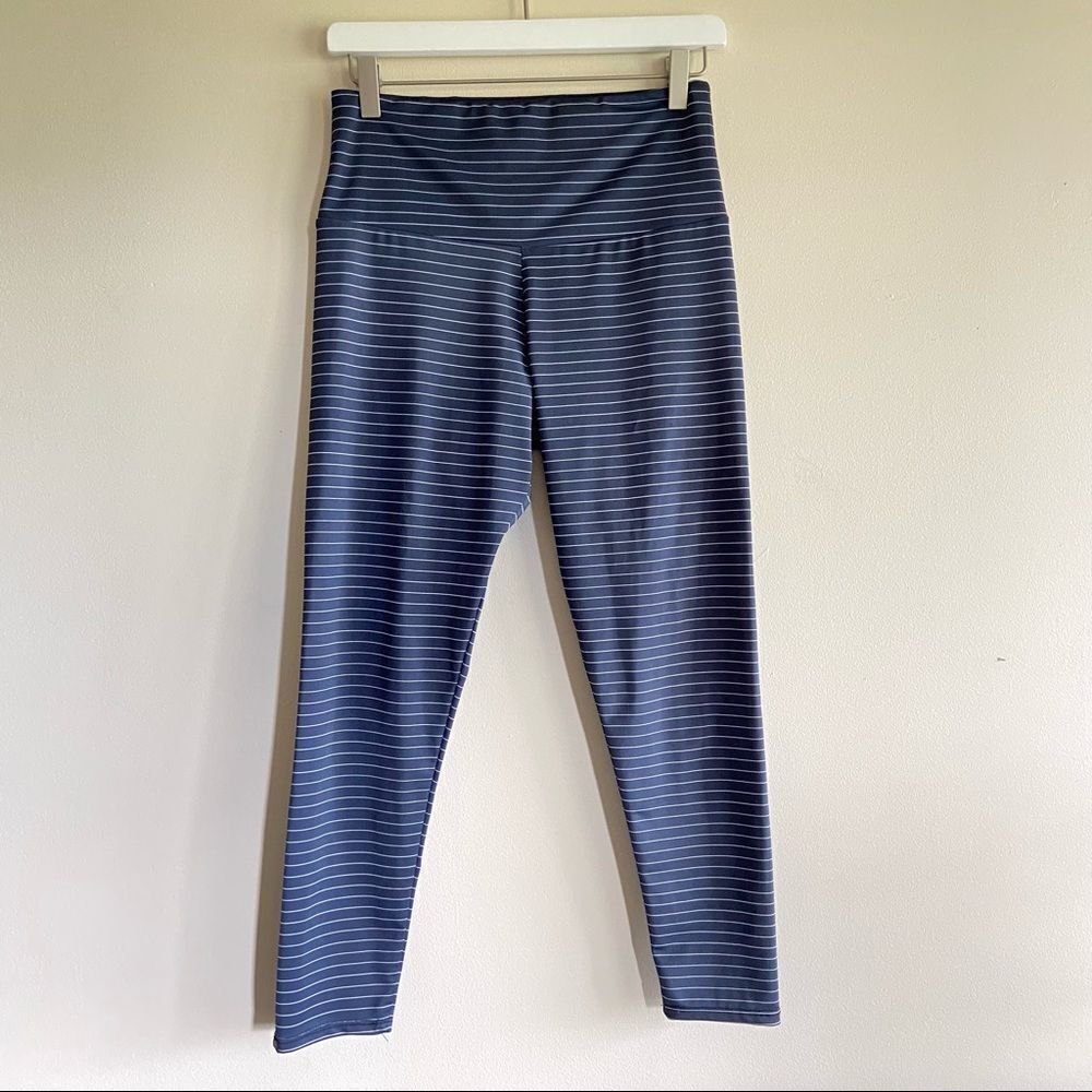 ONZIE Striped Navy Leggings M/L
